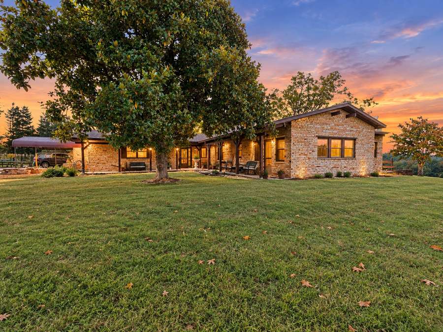 Lonesome Ranch